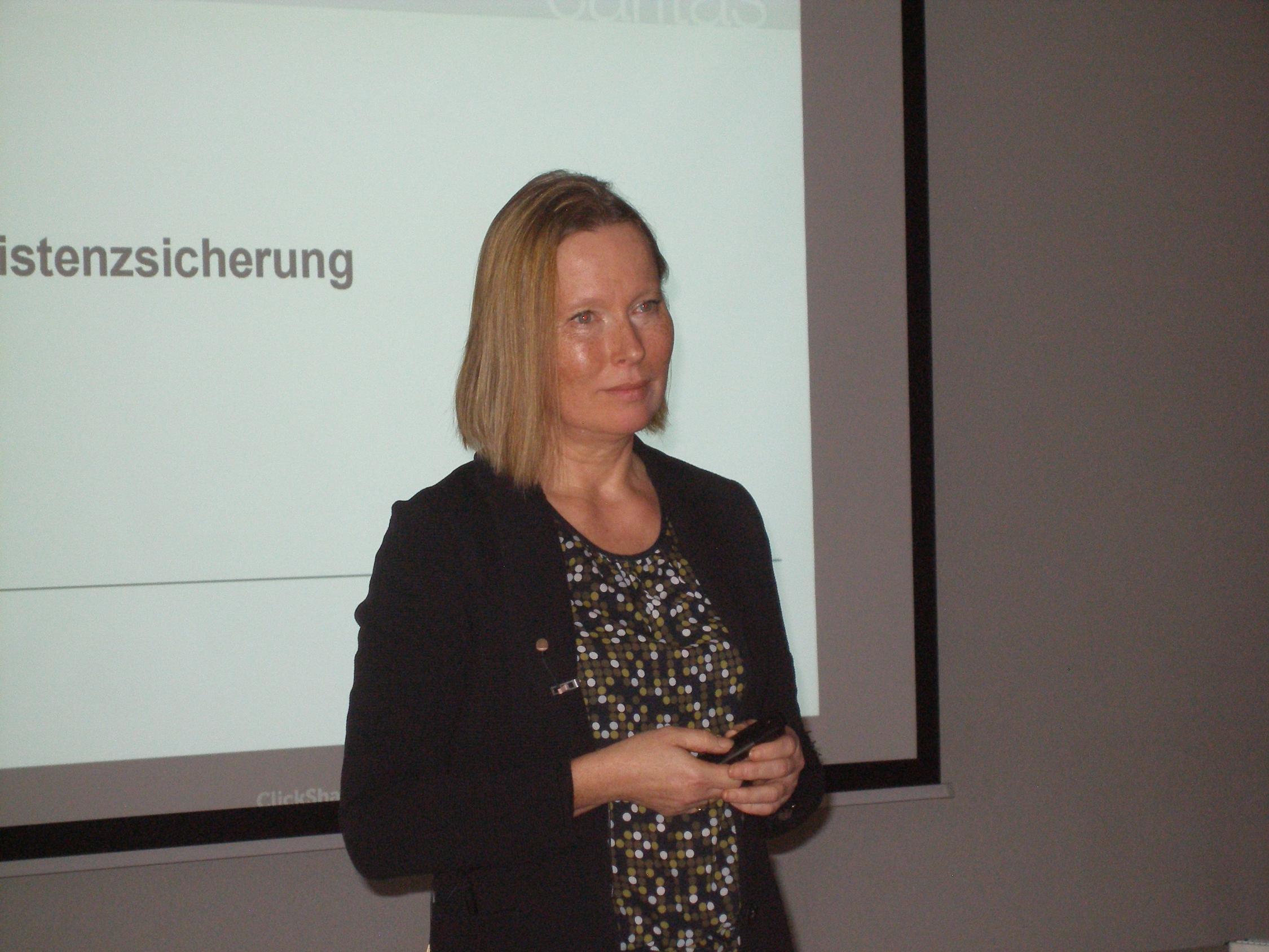 2023-04-27 Frau Grashey