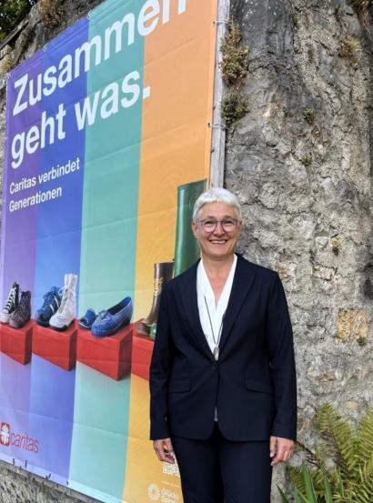 Sr. Dr. Katharina Ganz von den Oberzeller Franziskanerinnen wird im Februar 2027 neue Präsidentin des Deutschen Caritasverbandes. Die Oberzeller Franziskanerinnen haben ihren Sitz in Zell am Main (Landkreis Würzburg).