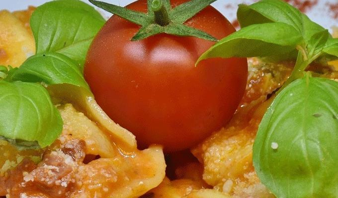 Slide 6_2022_7_ Mobiler Mittagstisch_Tortellini