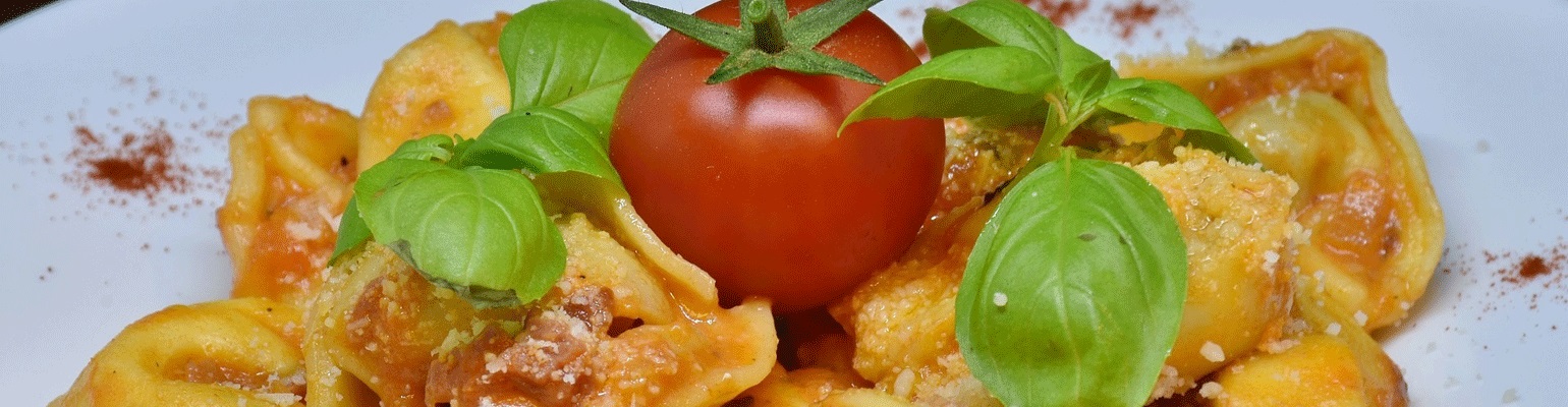 Slide 6_2022_7_ Mobiler Mittagstisch_Tortellini